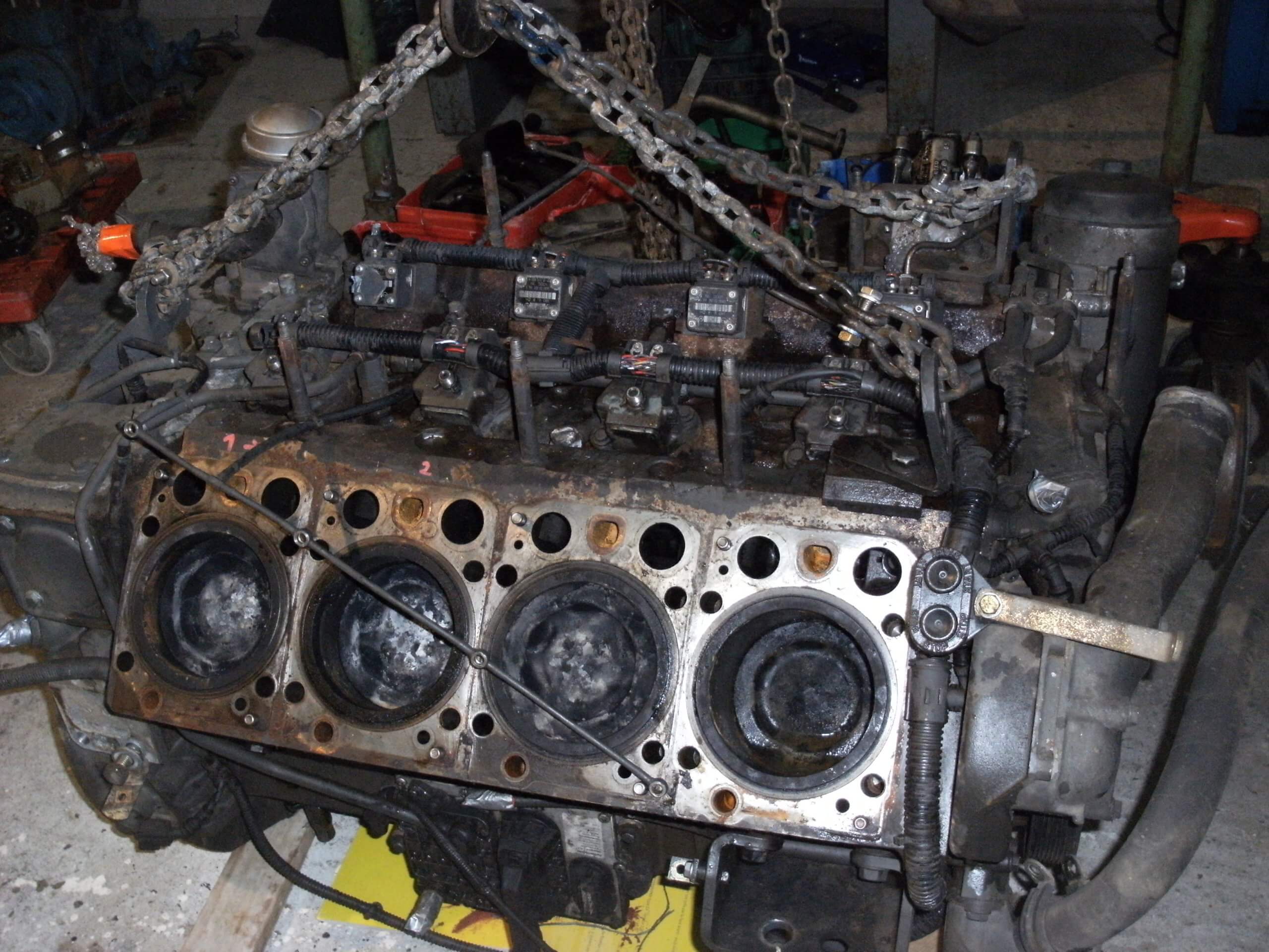 expertise-agricole-EMS-ensileuse Expertise moteur V8 Mercedes ensileuse CLAAS